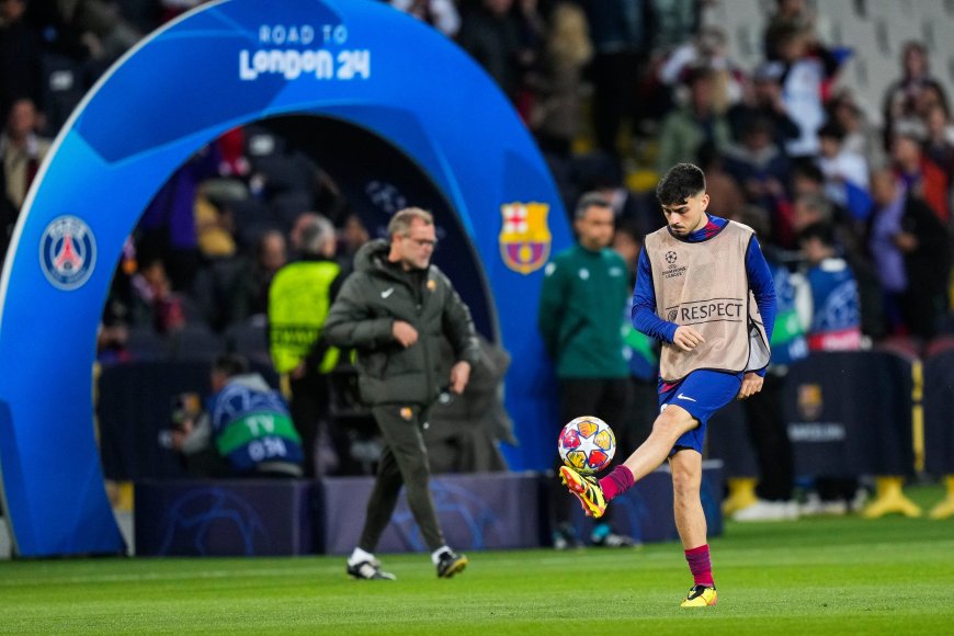 Barcelona - PSG, la Champions League, en directo | Xavi recupera a Pedri como titular para medirse con el PSG