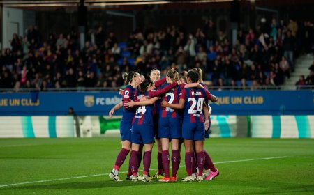 El Barcelona levanta su quinta Liga consecutiva
