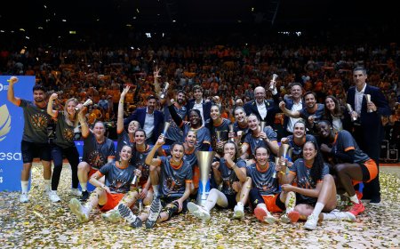 El Valencia Basket, un equipo indestructible, gana su segunda liga femenina de baloncesto