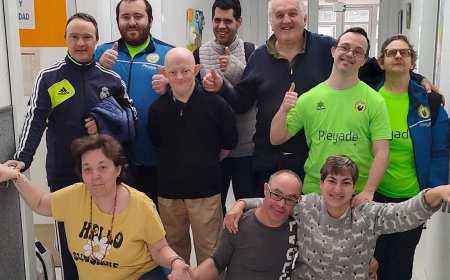 “Trastornos”, “autolesiones”, el desgarro de 139 discapacitados desahuciados de su centro de toda la vida
