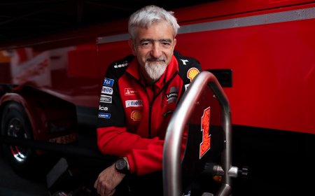 Gigi Dall’Igna deshoja la margarita en Ducati: “La idea es quedarse con Martín, Márquez y Bastianini, pero creo que es imposible”