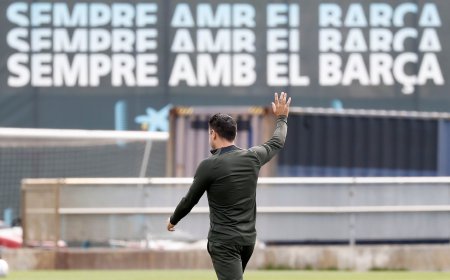 Xavi, en su primera rueda de prensa tras su despido del Barcelona: “No imaginaba este final”