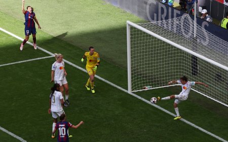 Barcelona - Olympique Lyon, en directo | El Barça y el Lyon empatan sin goles al descanso