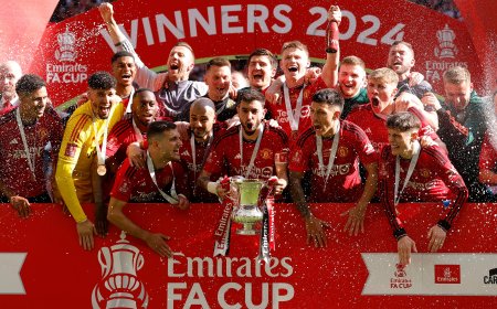 El canterano Mainoo soprende al City y entrega la Copa de Inglaterra al Manchester United