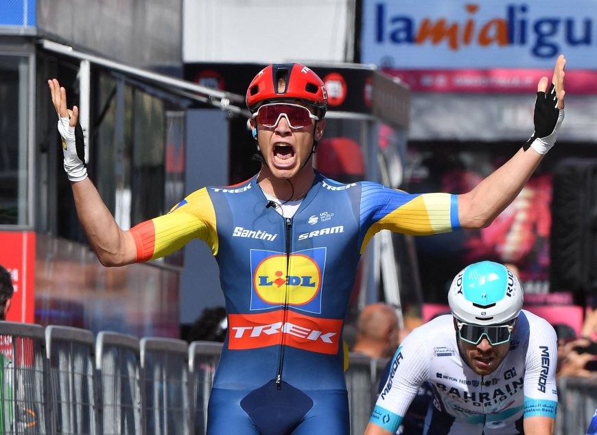Jonathan Milan, el más rápido el día que Pogacar se dio un respiro