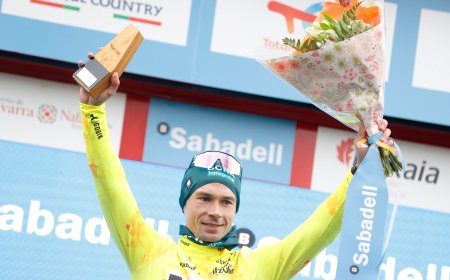 Los ciclistas heridos de la Itzulia vuelven a competir en el Dauphiné con la vista en el Tour de Francia