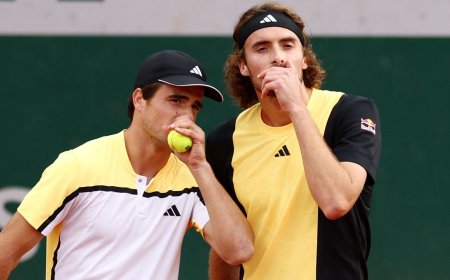 El amor por un hermano, el as en la manga del filosófico Tsitsipas