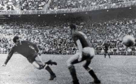 Marcelino e Iribar reviven el triunfo en la Eurocopa de 1964: “Nunca España tuvo tanta calidad”