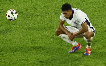 Southgate protege al desaparecido Bellingham