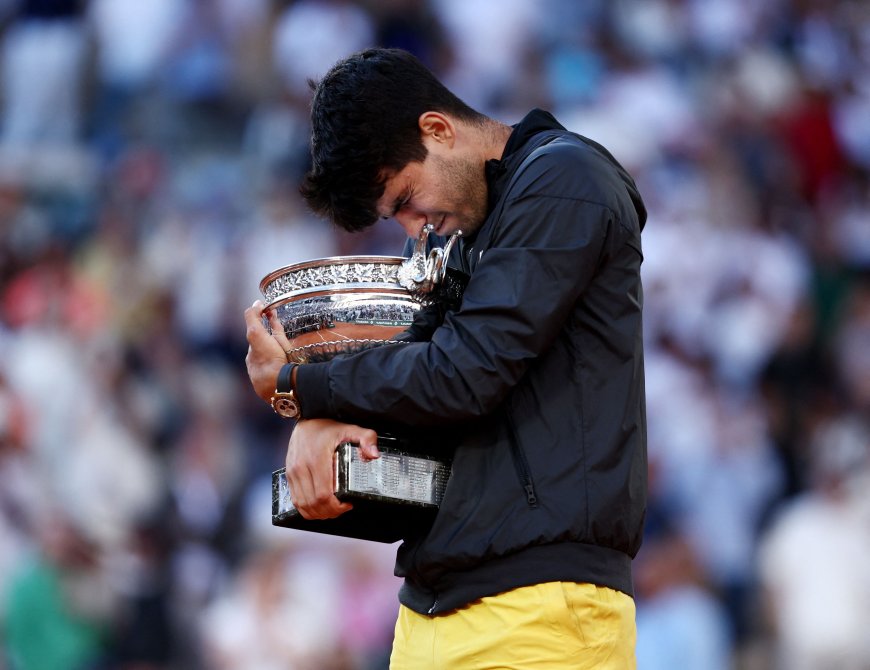 Zverev - Alcaraz, en directo | Alcaraz: “De niño salía del colegio para poder ver este torneo y ahora he conseguido el título”