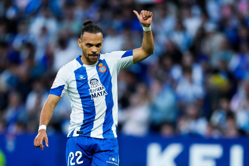 El Espanyol apea al Sporting y está a un paso de Primera