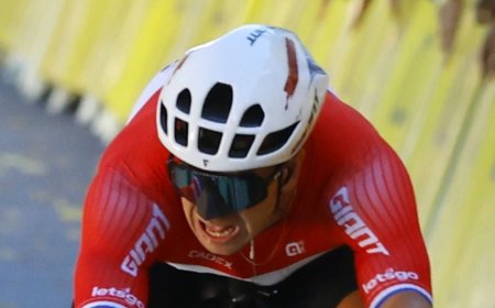 El neerlandés Dylan Groenewegen gana al sprint la sexta etapa del Tour de Francia