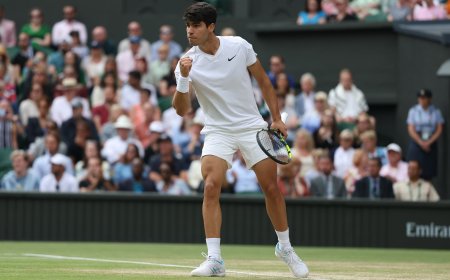 Medvedev - Alcaraz, las semifinales de Wimbledon en directo | Alcaraz gana el tercer set a Medvedev y se pone en ventaja en el partido