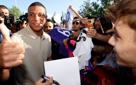 La presentación de Kylian Mbappé con el Real Madrid, en directo: “Soñé muchas noches con estar aquí”