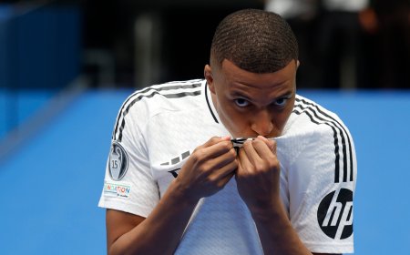 La presentación de Kylian Mbappé con el Real Madrid: “Soñé muchas noches con estar aquí”