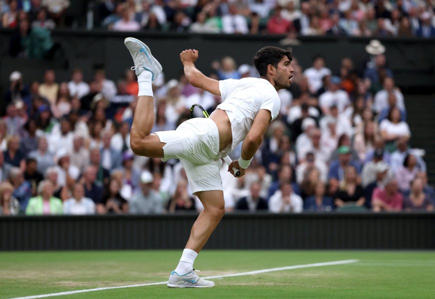 Alcaraz vence a Humbert y accede a los cuartos de Wimbledon