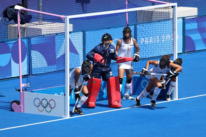 Clara Pérez, la portera de hockey que huyó de la portería porque se sentía sola