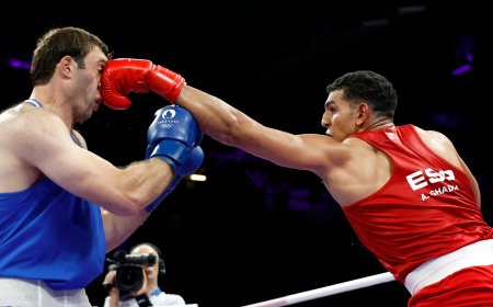 El boxeador Ayoub Ghadfa, del acoso escolar al podio olímpico