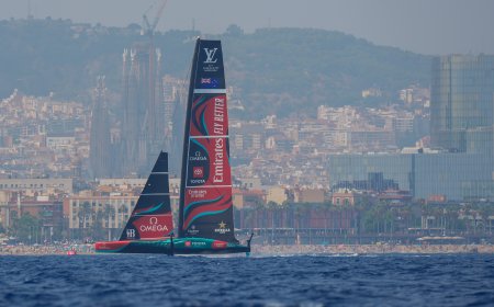 Copa del América de vela: El Team New Zealand y el American Magic dominan el arranque de la competición