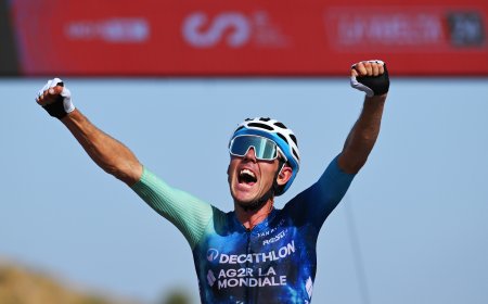 Ben O’Connor desata el caos en la Vuelta a España