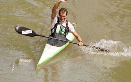 Hallado el cadáver del piragüista Juan Carlos López Villalobos dentro de su furgoneta en Pontevedra