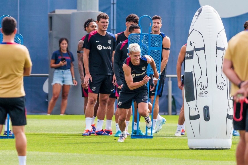 Gündogan no ayuda a Dani Olmo
