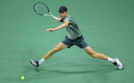 Jannik Sinner, como si no hubiera pasado nada