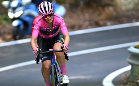 Lidl-Trek y DSM, los dos equipos que son trampolín en busca de la paridad en el ciclismo