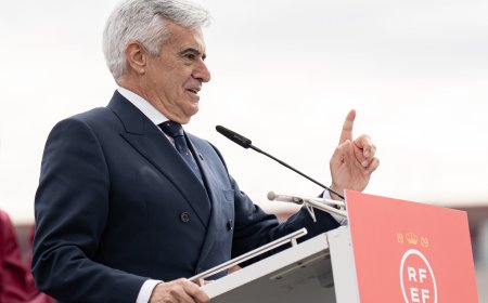 Rocha perfila su última bala para aferrarse a la presidencia de la RFEF