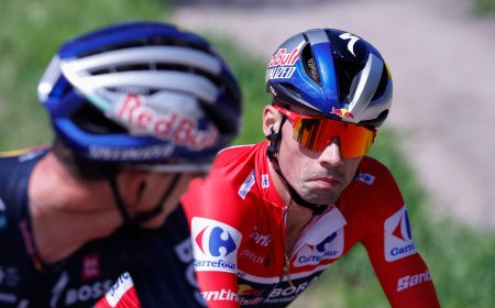 Roglic acaricia su cuarta Vuelta a España a falta de la contrarreloj