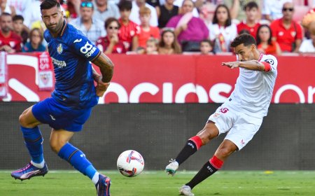 El eterno Navas le da el triunfo al Sevilla en medio de un huracán