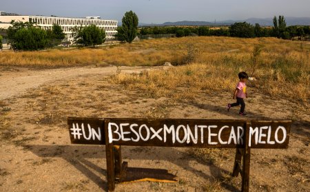 Montecarmelo denuncia que el Ayuntamiento ha ignorado las 14.058 firmas contra el cantón
