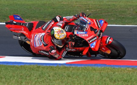 Pecco Bagnaia sigue apretando las tuercas a Jorge Martín