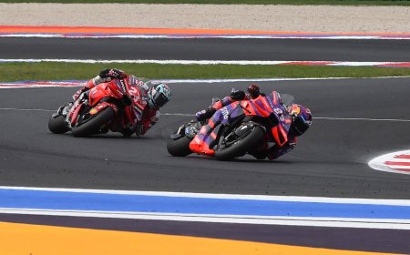 Enea Bastianini lleva al límite a un Jorge Martín que fortalece su liderato en el GP de Emilia Romaña