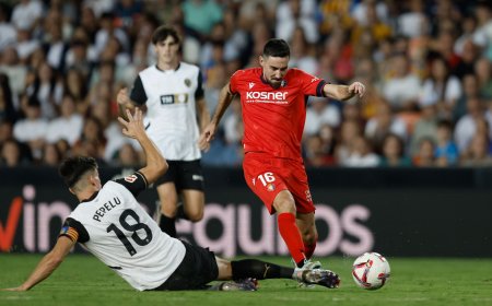 El Valencia apenas inquieta a un Osasuna que brindó por el empate