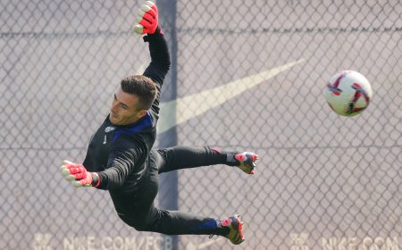 La segunda oportunidad de Iñaki Peña en el Barcelona