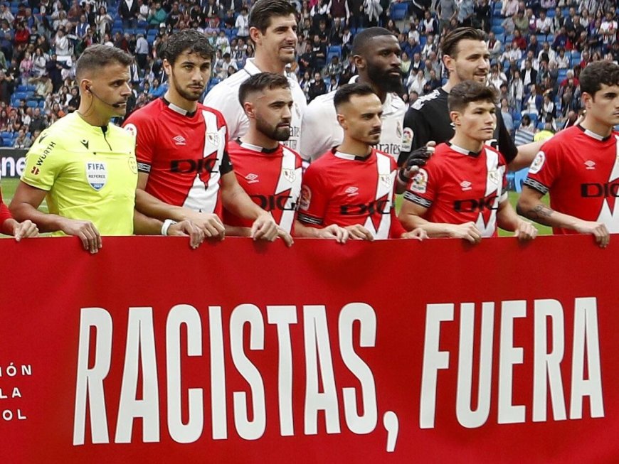 LaLiga y la RFEF introducen el gesto de incidente racista en todas sus competiciones