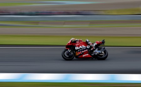 Pedro Acosta se queda con la miel en los labios en el GP de Japón