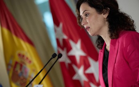 Ayuso defiende la investigación a Begoña Gómez en la Asamblea: “La universidad no puede ser un intercambio de favores”