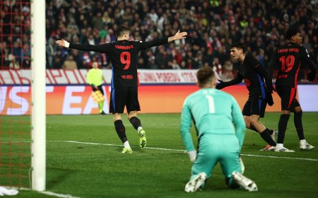 Estrella Roja - Barcelona en directo | Hansi Flick: “No es fácil ganar fuera de casa en esta competición. Estoy muy feliz y valoro mucho lo que está haciendo el equipo”