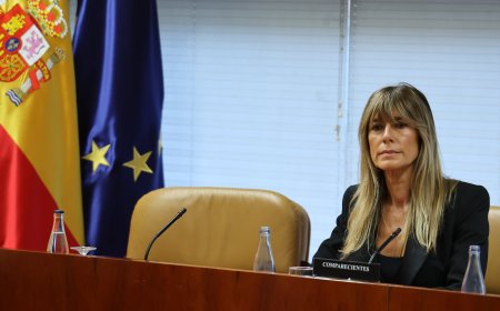 Begoña Gómez se acoge a su derecho a no declarar en su comparecencia en la Asamblea de Madrid: “Esto tiene un objetivo político”