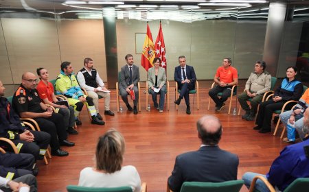 Ayuso intenta sembrar la duda de que el Ejecutivo de Sánchez tardó en ayudar con la dana porque el PP gobierna en Valencia