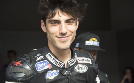 Axel Pons y su nueva vida: de competir en motociclismo a viajar por el mundo descalzo