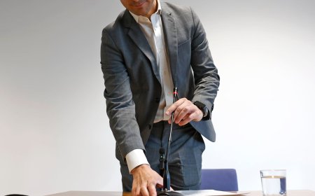 Lobato remata un PSOE roto en Madrid