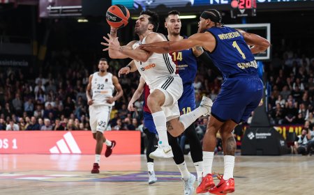 El Real Madrid revive a costa del Barcelona