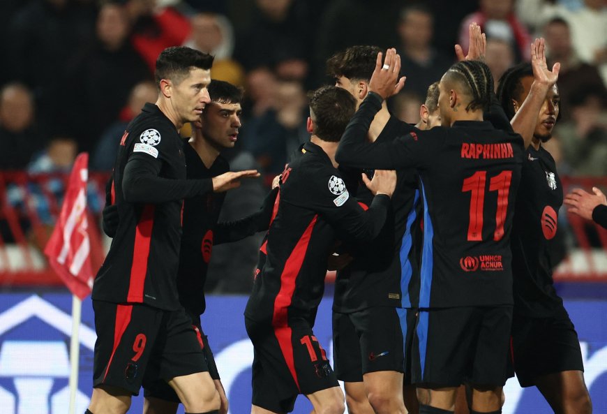 Estrella Roja - Barcelona en directo | Los azulgrana se van al descanso por delante en Belgrado