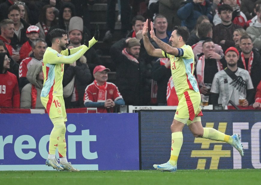Dinamarca - España, en directo | Oyarzabal marca y coloca a España primera de grupo