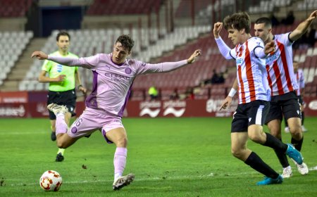 El Logroñés puede con el Girona en los penaltis y sin portero