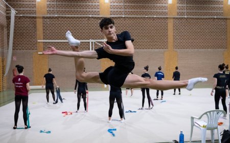 Gonzalo García, el campeón del mundo de gimnasia estética que no podrá competir por ser chico y no cubrir la cuota