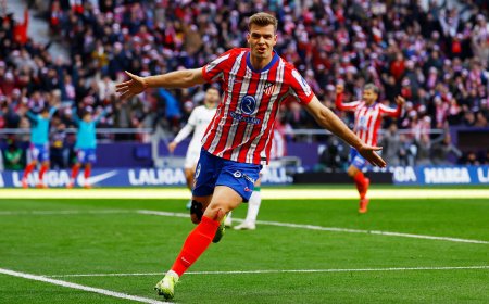 Un martillazo de Sorloth tira el muro del Getafe y dispara al Atlético
